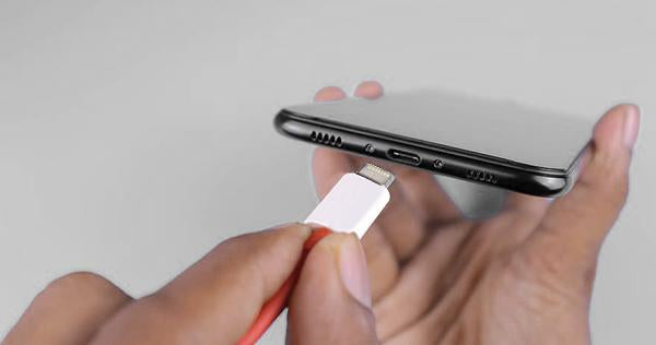 iPhone battery life too short? You’ve been charging it wrong the whole time